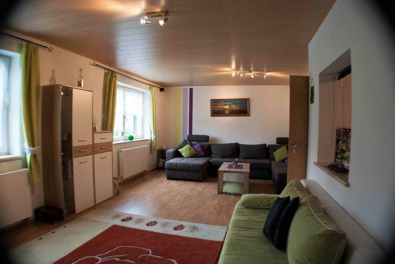 Ferienwohnung Finningen Екстериор снимка