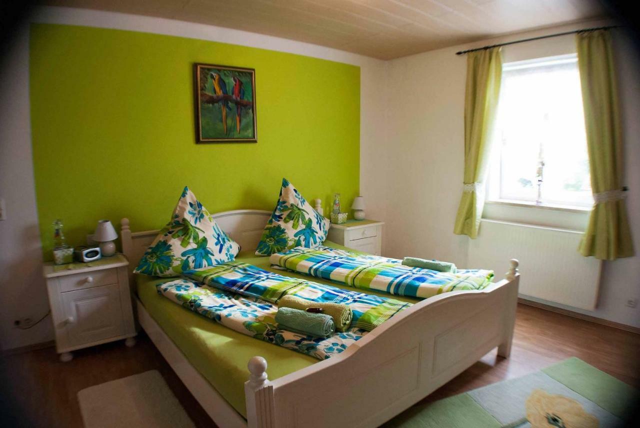 Ferienwohnung Finningen Екстериор снимка